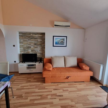 Apartments Katarina Šmrika Стая снимка