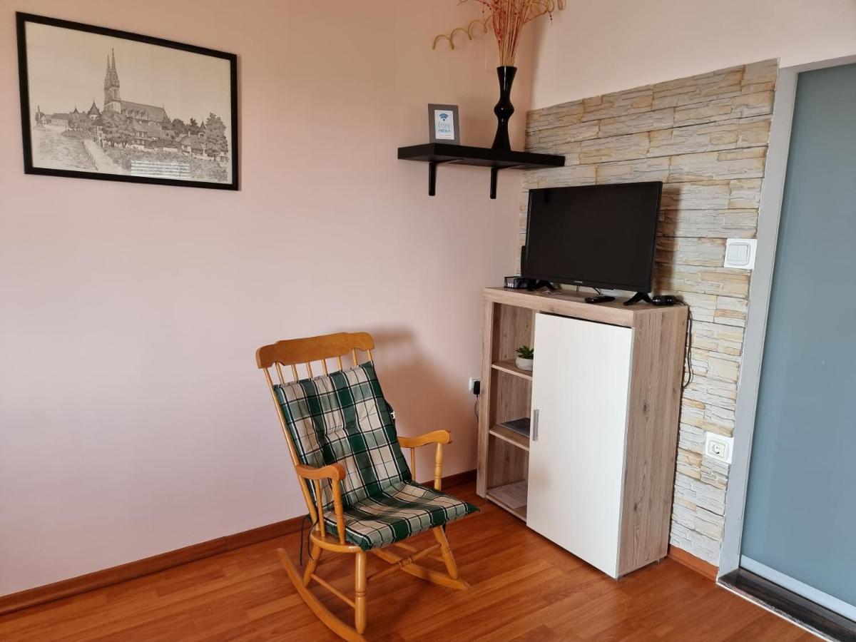 Apartments Katarina Šmrika Екстериор снимка